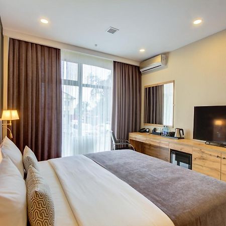 Aurum Hotel 비슈케크 외부 사진